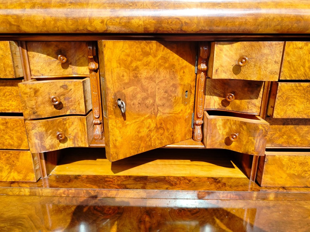 Secretaire Radica